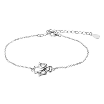 обзорное фото Браслет на руку с ангелом без вставок в серебре 925 пробы 039671 Серебряные женские браслеты обзорное фото Браслет на руку с ангелом без вставок в серебре 925 пробы 039671  Серебряные женские браслеты
