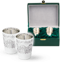 обзорное фото Набор серебряных стопок Орнамент Вышиванка 031466 Наборы столового серебра обзорное фото Набор серебряных стопок Орнамент Вышиванка 031466  Наборы столового серебра