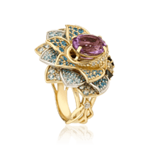 обзорное фото Золотое кольцо Цветок с аметистом и фианитами 034497  Золотые кольца