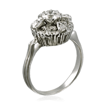 обзорное фото Кольцо с бриллиантами 024092 Золотые кольца с бриллиантами обзорное фото Кольцо с бриллиантами 024092  Золотые кольца с бриллиантами