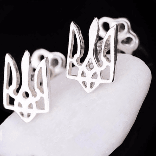 Серебряные серьги гвоздики Герб Украины 031406 детальное изображение ювелирного изделия Серебряные серьги без вставок Серебряные серьги гвоздики Герб Украины 031406 детальное изображение ювелирного изделия Серебряные серьги без вставок