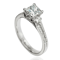 обзорное фото Кольцо с бриллиантами 023322  Золотые кольца для помолвки с бриллиантом
