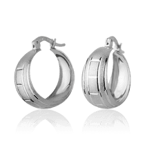 обзорное фото Серебряные серьги-кольца с алмазной гранью 026049 Серебряные серьги без вставок обзорное фото Серебряные серьги-кольца с алмазной гранью 026049  Серебряные серьги без вставок