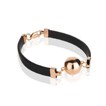 обзорное фото Каучуковый браслет Шарик с замком и шариком из красного золота 027859 Золотые браслеты с каучуком обзорное фото Каучуковый браслет Шарик с замком и шариком из красного золота 027859  Золотые браслеты с каучуком