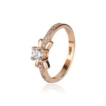 обзорное фото Золотое кольцо с фианитом 028050  Золотые кольца для помолвки с цирконием