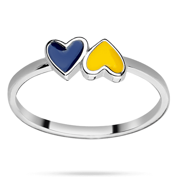 Срібна каблучка з маленькими сердечками з жовто - блакитною емаллю 039481 детальне зображення ювелірного виробу Срібна каблучка з маленькими сердечками з жовто - блакитною емаллю 039481 детальне зображення ювелірного виробу
