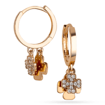 обзорное фото Золотые серьги конго с фианитами в красном золоте Клевер на счастье 030688 Золотые серьги кольца (конго)  обзорное фото Золотые серьги конго с фианитами в красном золоте Клевер на счастье 030688  Золотые серьги кольца (конго)