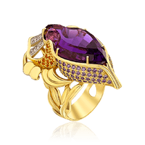 обзорное фото Женский перстень из лимонного золота с аметистом и фианитами 036257 Золотые кольца обзорное фото Женский перстень из лимонного золота с аметистом и фианитами 036257  Золотые кольца