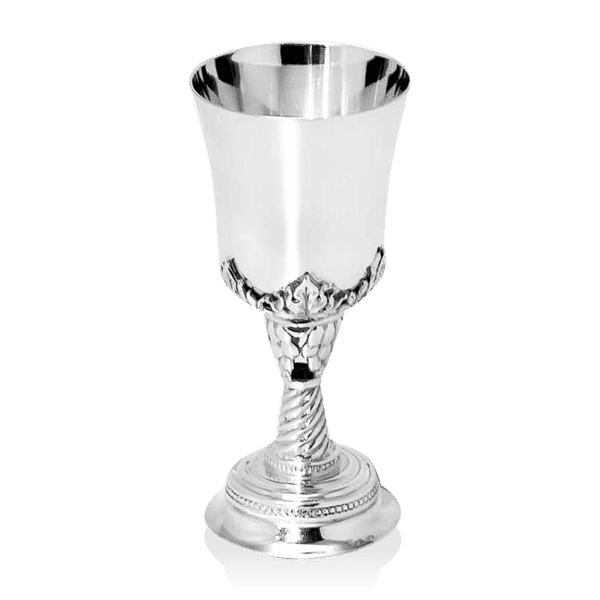 Серебряная рюмка с утонченной ножкой 036354 детальное изображение ювелирного изделия Серебряные рюмки, стопки Серебряная рюмка с утонченной ножкой 036354 детальное изображение ювелирного изделия Серебряные рюмки, стопки