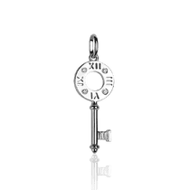 обзорное фото Золотой кулон Ключик с бриллиантами 031215 Золотые кулоны с бриллиантами обзорное фото Золотой кулон Ключик с бриллиантами 031215  Золотые кулоны с бриллиантами