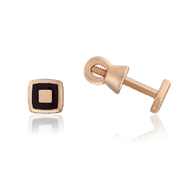 обзорное фото Золотые серьги гвоздики с эмалью 028432 Золотые серьги с эмалью обзорное фото Золотые серьги гвоздики с эмалью 028432  Золотые серьги с эмалью