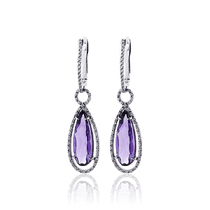 обзорное фото Золотые серьги в виде вытянутой капли с аметистом и фианитами 034597 Золотые серьги обзорное фото Золотые серьги в виде вытянутой капли с аметистом и фианитами 034597  Золотые серьги