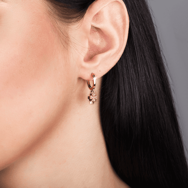 Золотые серьги конго с фианитами в красном золоте Клевер на счастье 030688 Золотые серьги конго с фианитами в красном золоте Клевер на счастье 030688