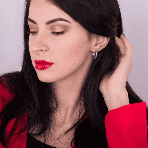 Серебряные серьги-кольца с алмазной гранью без вставки Серебряные серьги-кольца с алмазной гранью без вставки