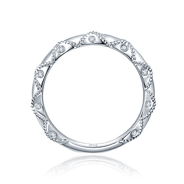 кольцо из белого золота с узором на шинке кольцо из белого золота с узором на шинке