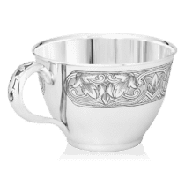 обзорное фото Красивая серебяная чашка с цветочным узором 036925  Серебряные чашки