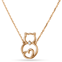 обзорное фото Колье в красном золоте 585 пробы с подвеской Кошечка 038193  Золотые колье с камнями