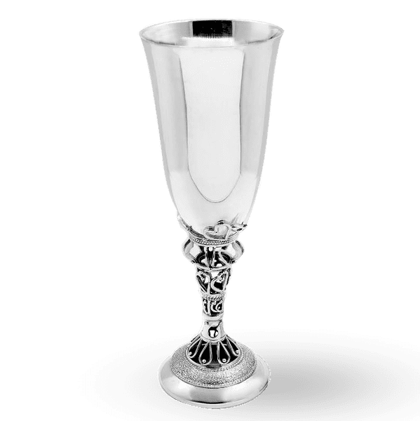 Срібний бокал з ажурною ніжкою 035564 детальне зображення ювелірного виробу Срібний бокал з ажурною ніжкою 035564 детальне зображення ювелірного виробу