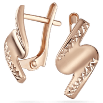 обзорное фото Золотые серьги с алмазной гранью Зигзаг 032250 Золотые серьги без вставок обзорное фото Золотые серьги с алмазной гранью Зигзаг 032250  Золотые серьги без вставок