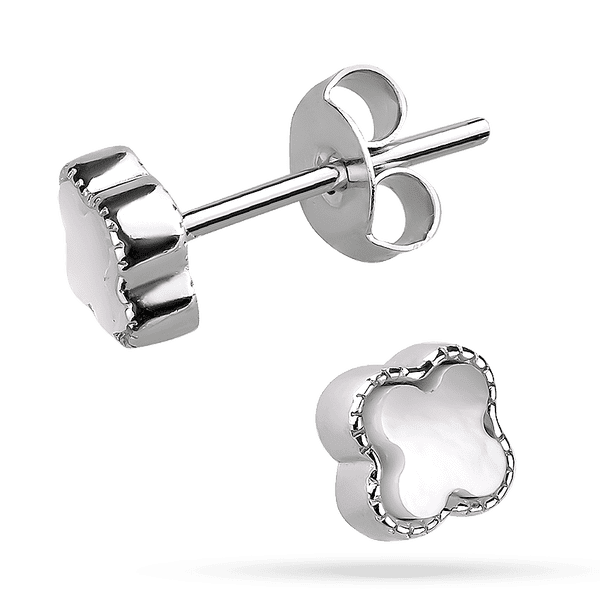 Серебряные пусеты Клевер с перламутром 038528 детальное изображение ювелирного изделия Серебряные серьги с камнями Серебряные пусеты Клевер с перламутром 038528 детальное изображение ювелирного изделия Серебряные серьги с камнями