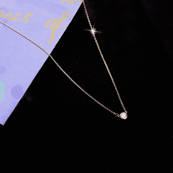 Золоте кольє з фіанітом 025147 детальне зображення ювелірного виробу