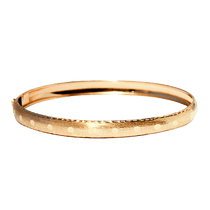 обзорное фото Золотой браслет жесткий 820046 Золотой браслет кольцом обзорное фото Золотой браслет жесткий 820046  Золотой браслет кольцом