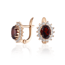 обзорное фото Золотые серьги с гранатом и цирконом 028353 Золотые серьги с гранатом обзорное фото Золотые серьги с гранатом и цирконом 028353  Золотые серьги с гранатом