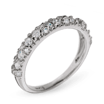 обзорное фото Кольцо из белого золота с бриллиантами R0122  Золотое кольцо дорожка