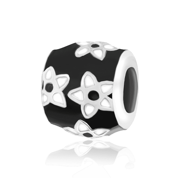 Серебряный подвес-шарм Цветы чёрная и белая эмаль 026420 детальное изображение ювелирного изделия Серебряные подвесы-шармы (бусины) Серебряный подвес-шарм Цветы чёрная и белая эмаль 026420 детальное изображение ювелирного изделия Серебряные подвесы-шармы (бусины)