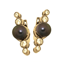 обзорное фото Серьги из желтого золота 420537 Золотые серьги с жемчугом обзорное фото Серьги из желтого золота 420537  Золотые серьги с жемчугом