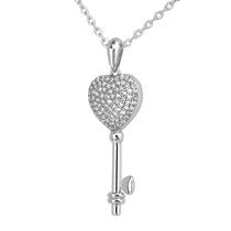 обзорное фото Серебряное колье Ключик украшен россыпью фианитов на карабине 040577  Серебряные колье
