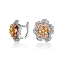 обзорное фото Серебряные серьги Райские цветы с фианитами 027994 Серебряные серьги с камнями обзорное фото Серебряные серьги Райские цветы с фианитами 027994  Серебряные серьги с камнями