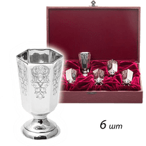 обзорное фото Набор серебряных стопок с гранями 031477 Наборы столового серебра обзорное фото Набор серебряных стопок с гранями 031477  Наборы столового серебра