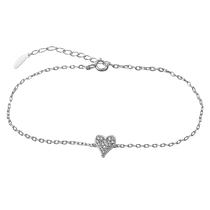 обзорное фото Нежный серебряный браслет с маленьким сердечком с белыми фианитами 5-0030б Серебряные женские браслеты обзорное фото Нежный серебряный браслет с маленьким сердечком с белыми фианитами 5-0030б  Серебряные женские браслеты