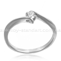 обзорное фото Кольцо из белого золота с фианитом 1196682  Золотые кольца для помолвки с цирконием