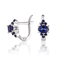 обзорное фото Золотые серьги из белого золота с сапфирами 025380 Золотые серьги с сапфиром обзорное фото Золотые серьги из белого золота с сапфирами 025380  Золотые серьги с сапфиром