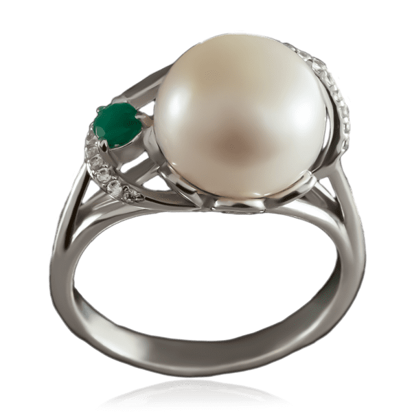 Серебряное кольцо со светлым жемчугом 023223 детальное изображение ювелирного изделия Серебряные кольца со вставками Серебряное кольцо со светлым жемчугом 023223 детальное изображение ювелирного изделия Серебряные кольца со вставками