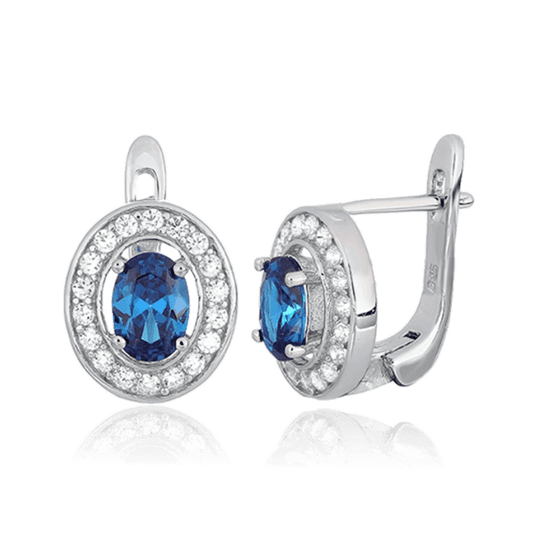Серебряные серьги с синими и белыми фианитами 031105 детальное изображение ювелирного изделия Серебряные серьги с камнями Серебряные серьги с синими и белыми фианитами 031105 детальное изображение ювелирного изделия Серебряные серьги с камнями