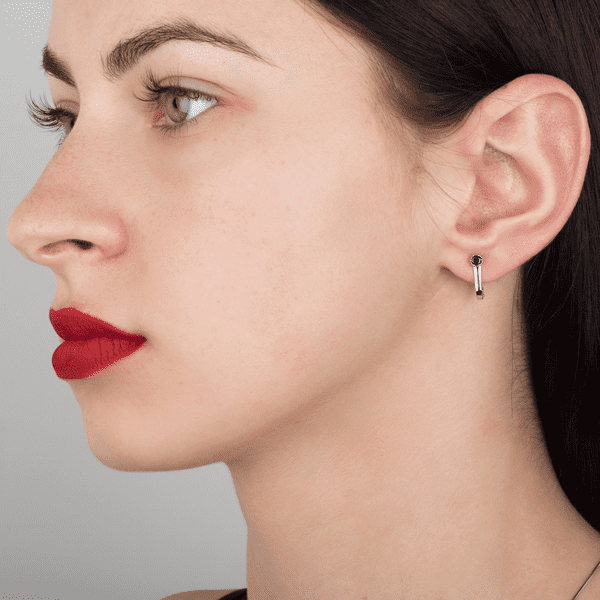 Золотые серьги с сапфиром 2047 1 Золотые серьги с сапфиром 2047 1