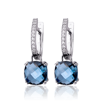 обзорное фото Золотые серьги с Лондон топазом и фианитами Адриана 034600 Золотые серьги обзорное фото Золотые серьги с Лондон топазом и фианитами Адриана 034600  Золотые серьги