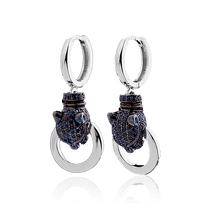 обзорное фото Золотые серьги "Пантеры" с фианитами 028401 Золотые серьги с фианитом обзорное фото Золотые серьги "Пантеры" с фианитами 028401  Золотые серьги с фианитом