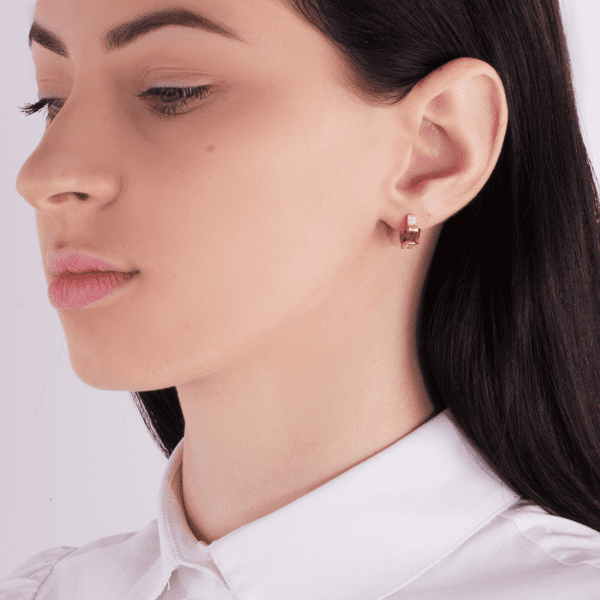 Золотые серьги с гранатом 543418 фото Золотые серьги с гранатом 543418 фото