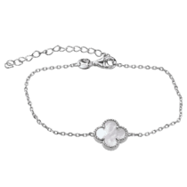 обзорное фото Нежный и стильный серебряный браслетик с перламутром Клевер 039452  Серебряные женские браслеты