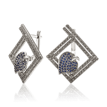 обзорное фото Блестящие серебряные серьги с фианитами Листик 034206  Серебряные серьги