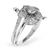 обзорное фото Кольцо из белого золота с бриллиантами Цветок R0076 Золотые кольца с бриллиантами обзорное фото Кольцо из белого золота с бриллиантами Цветок R0076  Золотые кольца с бриллиантами