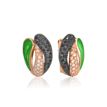 обзорное фото Золотые серьги на английском замке с нанокристаллами фианитами и эмалью 030867 Золотые серьги с эмалью обзорное фото Золотые серьги на английском замке с нанокристаллами фианитами и эмалью 030867  Золотые серьги с эмалью