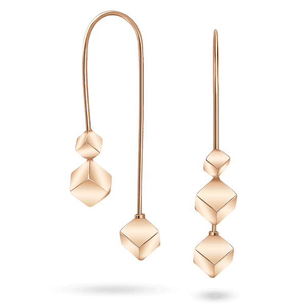 Золотые серьги-продевки с кубиками разного размера 040920 детальное изображение ювелирного изделия Золотые серьги без вставок Золотые серьги-продевки с кубиками разного размера 040920 детальное изображение ювелирного изделия Золотые серьги без вставок