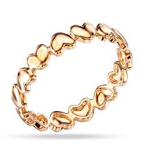 обзорное фото Стильное золотое кольцо с сердечками 040056 Золотые кольца без вставок обзорное фото Стильное золотое кольцо с сердечками 040056  Золотые кольца без вставок