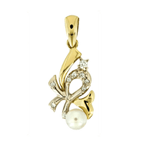 обзорное фото Подвес с жемчугом 710241 Золотые кулоны с жемчугом обзорное фото Подвес с жемчугом 710241  Золотые кулоны с жемчугом