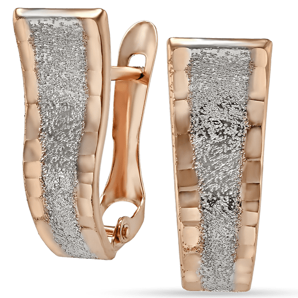 Золотые серьги с алмазной гранью Млечный путь 039002 детальное изображение ювелирного изделия Золотые серьги без вставок Золотые серьги с алмазной гранью Млечный путь 039002 детальное изображение ювелирного изделия Золотые серьги без вставок